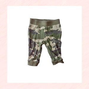 Old Navy Camo Baby Joggers - Size 3-6M